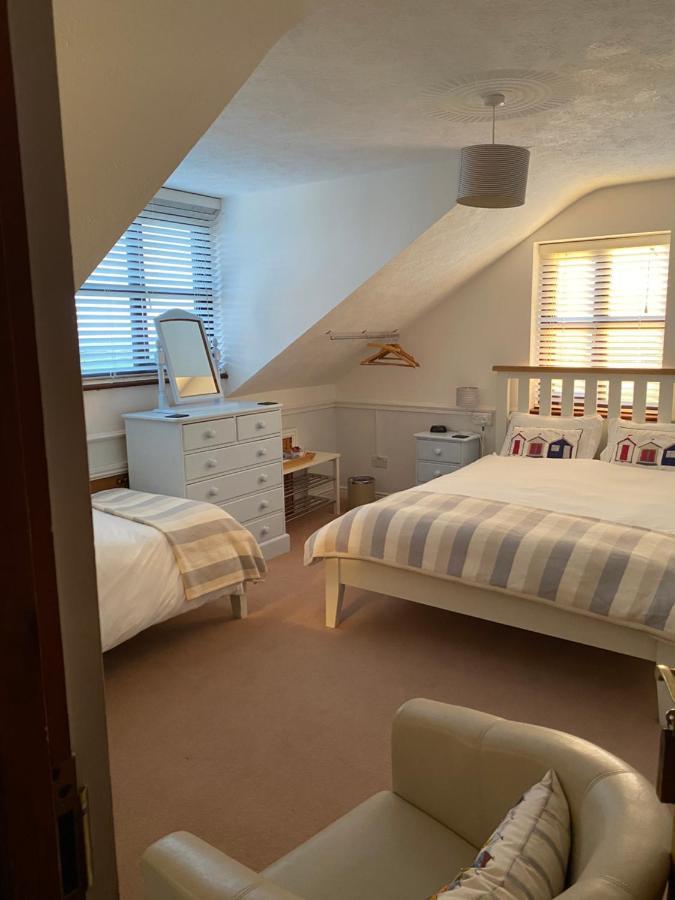 Blackthorn Farm Bed & Breakfast Holyhead Eksteriør bilde