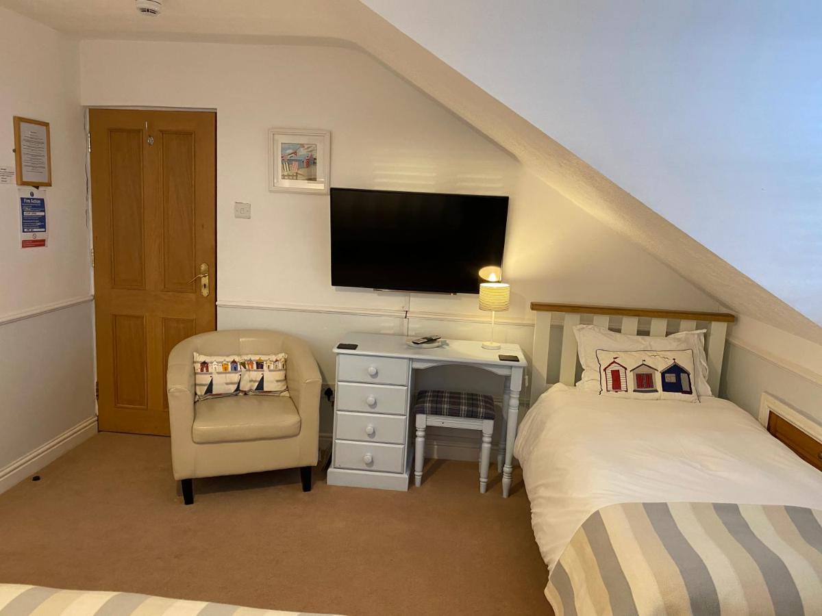 Blackthorn Farm Bed & Breakfast Holyhead Eksteriør bilde